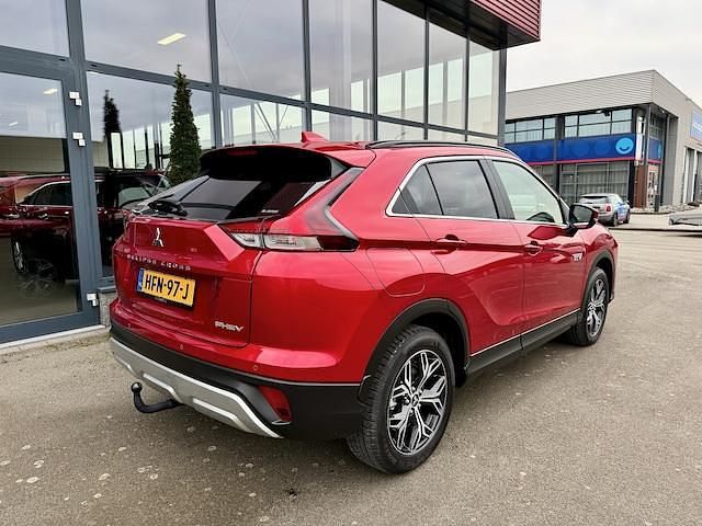 Occasion Mitsubishi Eclipse Cross Intense+ 177 PK (130 kW) 2025 Rood SUV