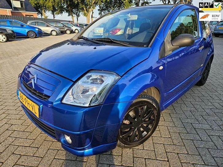 Blauw (metallic) Gebruikt 2004 Citroën C2 VTR Sport Hatchback | € 1.350 (Eerlijke prijs) - Afbeelding 1/4