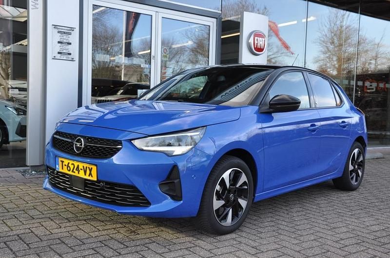 Blauw Occasion 2024 Opel Corsa-e GS Line Hatchback | € 15.950 (Super prijs) - Afbeelding 1/4