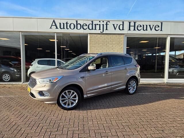 Grijs Gebruikt 2017 Ford Kuga Vignale SUV | € 18.450 (Goede deal) - Afbeelding 1/4