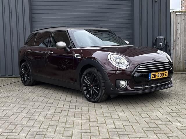 Occasion Mini Cooper Clubman Business 136 PK (100 kW) 2016 Rood Stationwagen