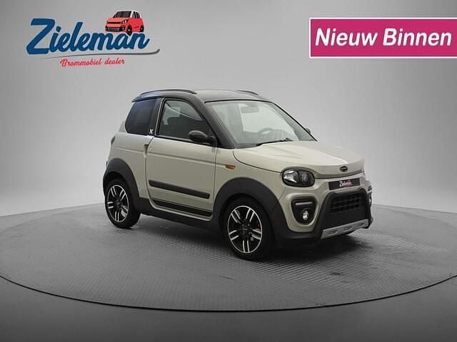 Beige Gebruikt 2022 Microcar M.Go Hatchback | € 8.845 (Super prijs) - Afbeelding 1/4