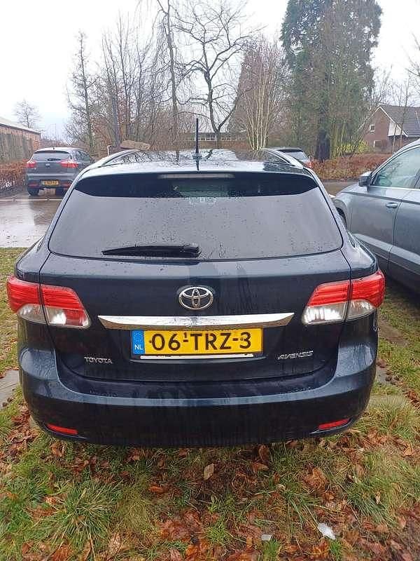 Occasion Toyota Avensis Business Edition 124 PK (91 kW) 2012 Blauw Stationwagen