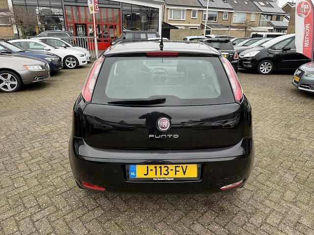 Occasion Fiat Punto Evo Pop 69 PK (50 kW) 2013 Zwart (metallic) Hatchback