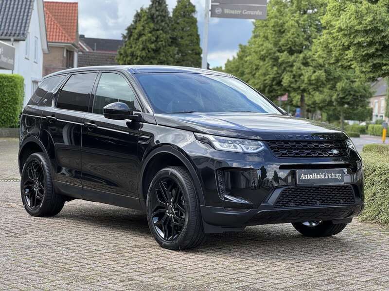 Zwart, metallic lak Gebruikt 2019 Land Rover Discovery Sport S SUV | € 39.990 - Afbeelding 1/4