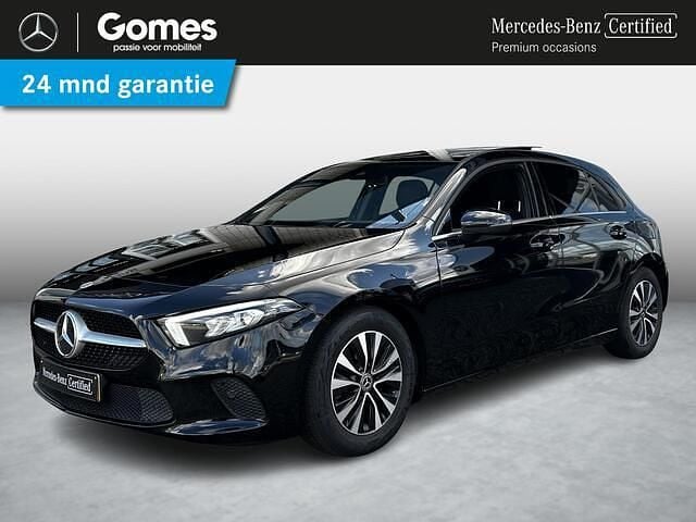 Zwart Gebruikt 2021 Mercedes A180 Business Hatchback | € 27.950 (Eerlijke prijs) - Afbeelding 1/4