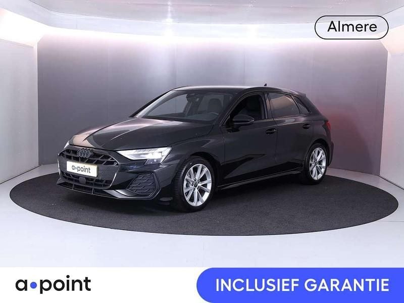 Zwart Gebruikt 2024 Audi A3 Sportback S-Line Hatchback | € 34.949 (Super prijs) - Afbeelding 1/3