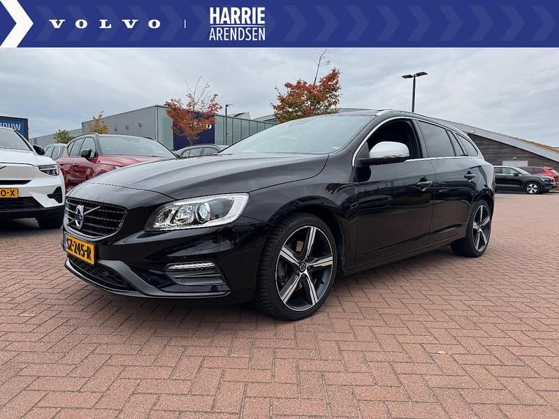 Zwart Gebruikt 2018 Volvo V60 Business Edition Stationwagen | € 25.694 (Goede deal) - Afbeelding 1/4
