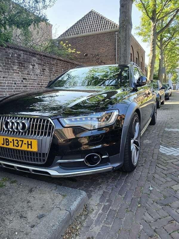 Zwart Gebruikt 2014 Audi A6 Allroad Premium Stationwagen | € 19.500 (Goede deal) - Afbeelding 1/4