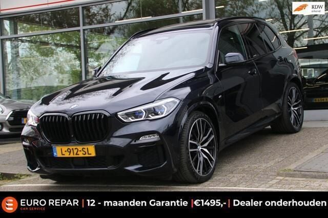 Zwart Gebruikt 2021 BMW X5 Executive SUV | € 60.995 (Super prijs) - Afbeelding 1/4