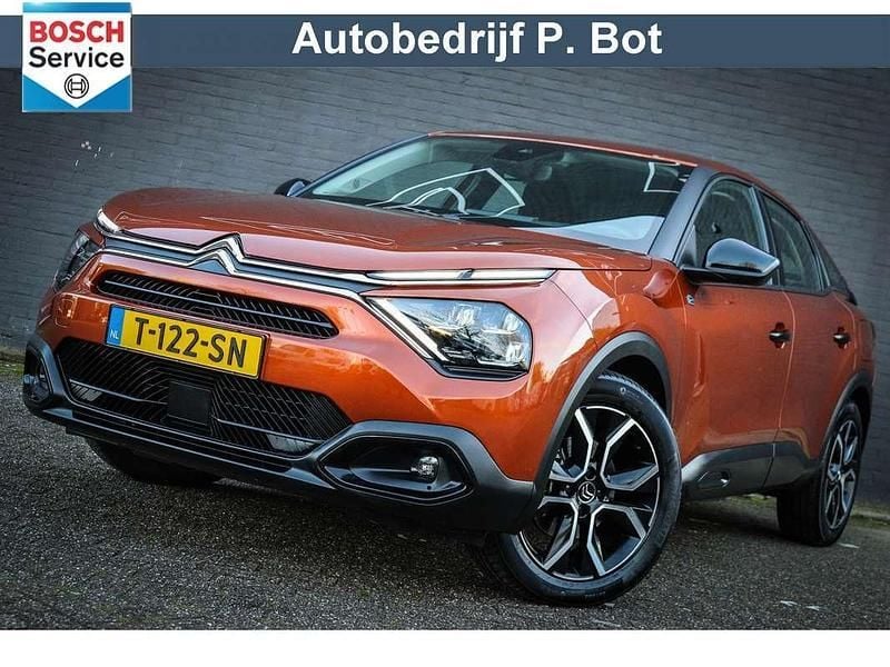 Oranje Gebruikt 2022 Citroën e-C4 Feel SUV | € 16.450 (Goede deal) - Afbeelding 1/4