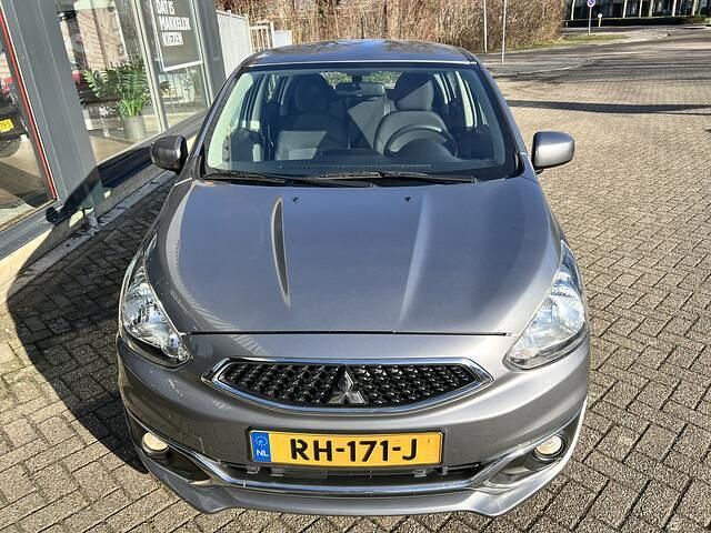 Occasion Mitsubishi Space Star 71 PK (52 kW) 2017 Grijs Hatchback