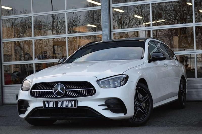Occasion Mercedes E300 AMG 320 PK (235 kW) 2022 Wit (metallic) Stationwagen
