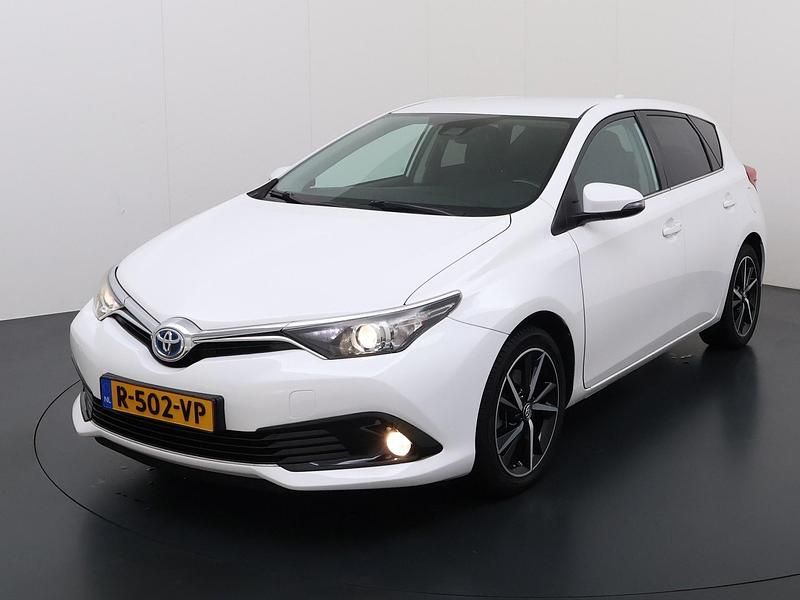 Occasion Toyota Auris Executive 2022 Wit Hatchback