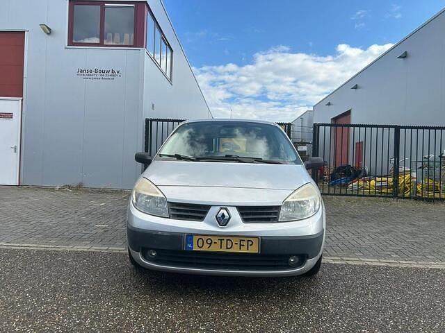 Occasion Renault Scénic II Authentique 98 PK (72 kW) 2006 Grijs MPV