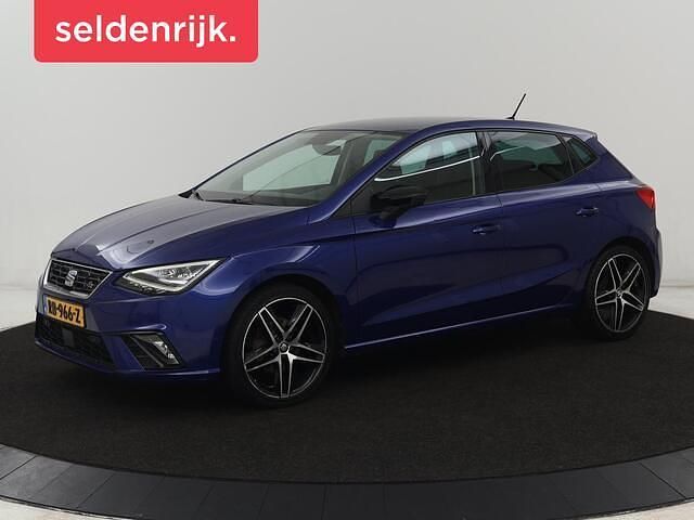 Blauw Occasion 2017 Seat Ibiza FR Hatchback | € 8.400 (Goede deal) - Afbeelding 1/4