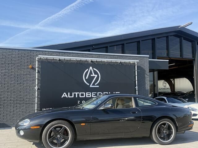 Zwart Gebruikt 2000 Jaguar XKR Supercharged Coupé | € 9.450 - Afbeelding 1/4