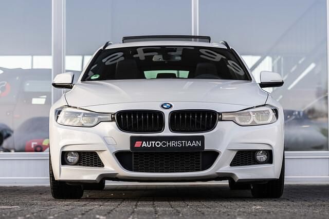 Occasion BMW 318 M Sport 136 PK (100 kW) 2019 Wit Stationwagen