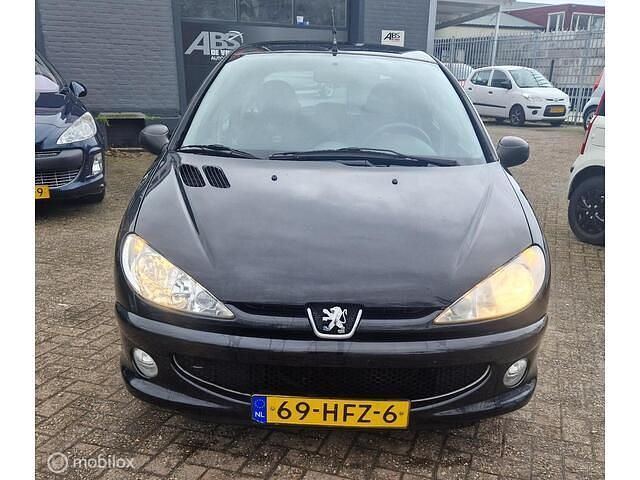 Occasion Peugeot 206 75 PK (55 kW) 2008 Zwart Hatchback