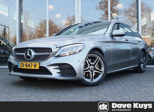 Grijs Gebruikt 2019 Mercedes C160 Business Coupé | € 24.950 (Eerlijke prijs) - Afbeelding 1/4