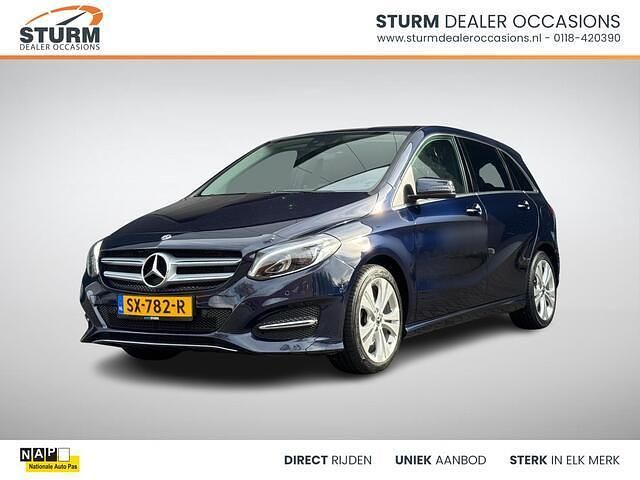 Blauw Gebruikt 2018 Mercedes B200 Ambition MPV | € 19.640 (Iets duurder) - Afbeelding 1/4