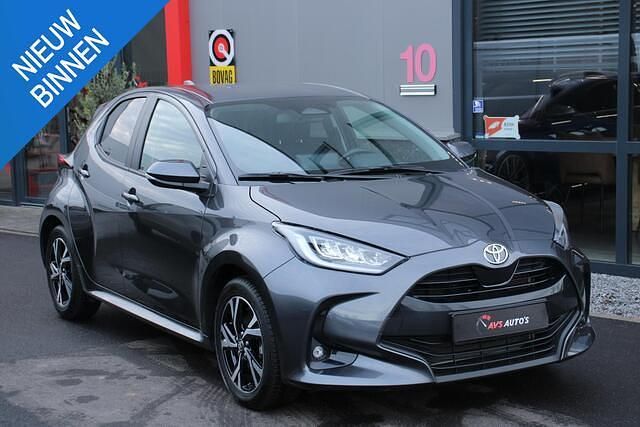 Overige Occasion 2025 Toyota Yaris Hatchback | € 23.940 (Goede deal) - Afbeelding 1/4