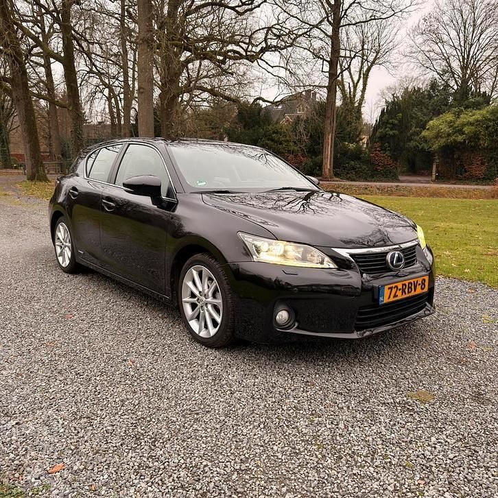 Occasion 2011 Lexus CT200h Luxury Line | € 10.500 (Iets duurder) - Afbeelding 1/4