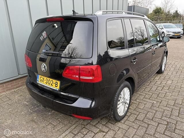Occasion VW Touran Highline 105 PK (77 kW) 2014 Zwart MPV