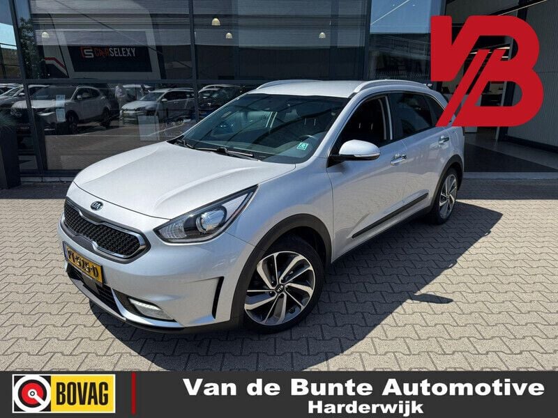 Grijs, metallic lak Gebruikt 2017 Kia Niro SUV | € 17.950 (Eerlijke prijs) - Afbeelding 1/4