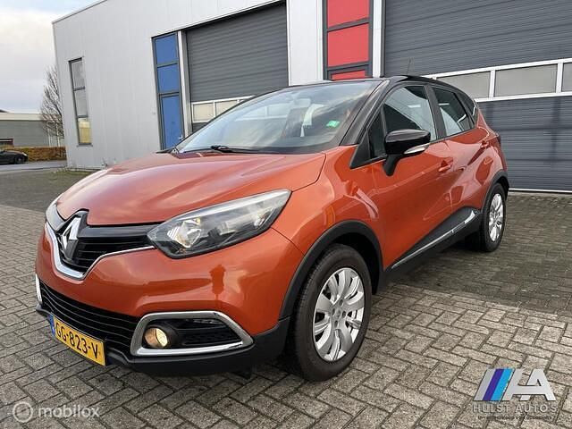 Oranje Gebruikt 2013 Renault Captur Expression SUV | € 5.669 (Iets duurder) - Afbeelding 1/4
