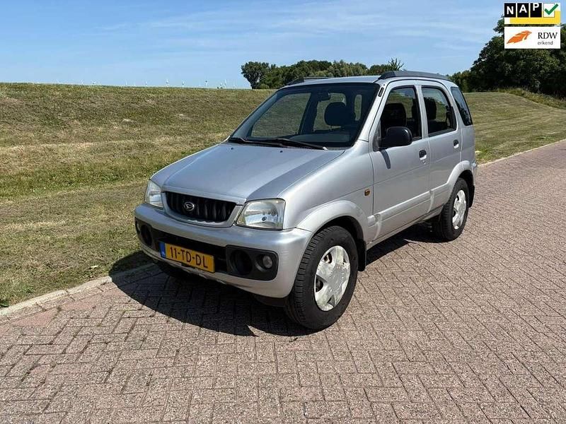 Zilver Gebruikt 2006 Daihatsu Terios SUV | € 5.750 (Eerlijke prijs) - Afbeelding 1/4