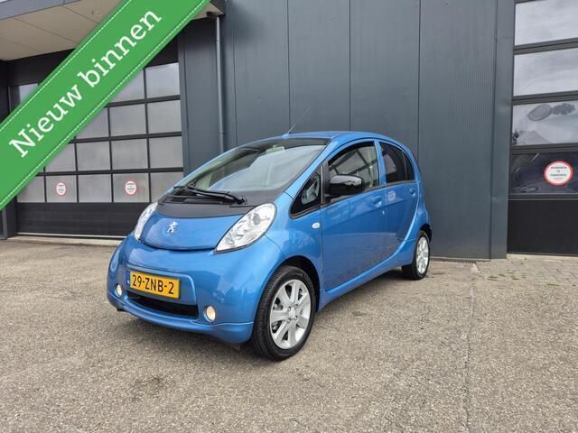 Blauw Gebruikt 2013 Peugeot iON Active Hatchback | € 4.750 - Afbeelding 1/4