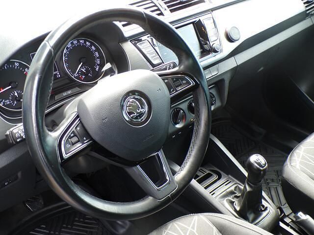 Occasion Skoda Fabia Clever 97 PK (71 kW) 2018 Blauw Hatchback