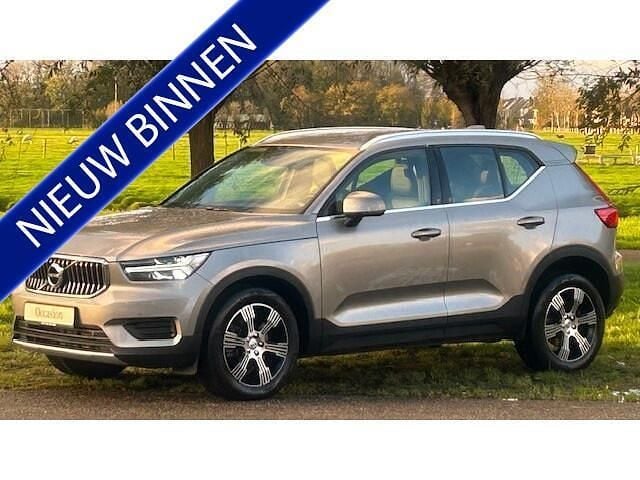 Grijs Gebruikt 2019 Volvo XC40 Inscription SUV | € 32.950 (Super prijs) - Afbeelding 1/4