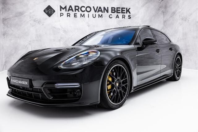 Zwart Gebruikt 2022 Porsche Panamera S E-Hybrid Sport Turismo Sedan | € 129.850 (Eerlijke prijs) - Afbeelding 1/4