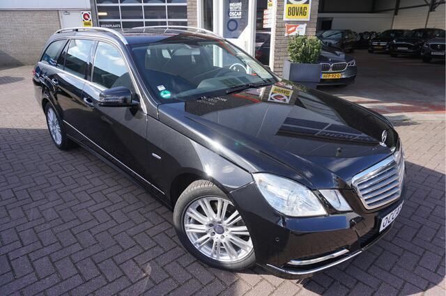 Zwart Gebruikt 2012 Mercedes 200 Elegance Stationwagen | € 13.945 (Iets duurder) - Afbeelding 1/4