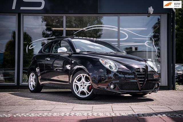 Zwart Gebruikt 2012 Alfa Romeo MiTo Distinctive Hatchback | € 7.850 (Eerlijke prijs) - Afbeelding 1/4