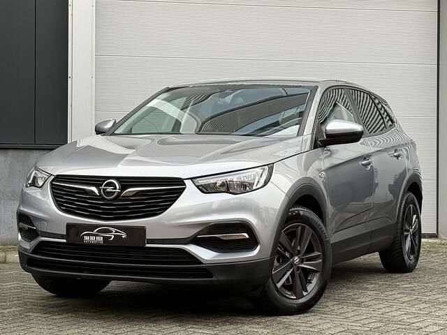 Grijs Occasion 2019 Opel Grandland X Edition SUV | € 12.950 (Goede deal) - Afbeelding 1/4