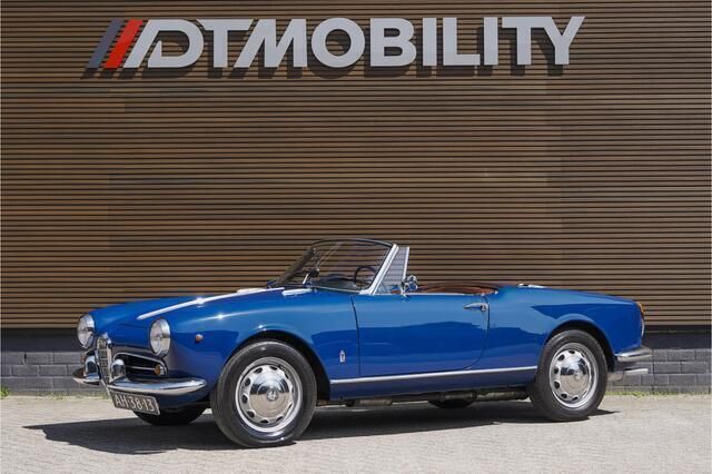 Blauw Gebruikt 1962 Alfa Romeo Giulietta Hatchback | € 64.950 - Afbeelding 1/4