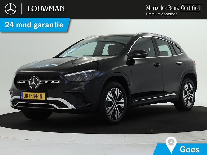 Occasion Mercedes GLA250 Business 218 PK (160 kW) 2024 Zwart SUV