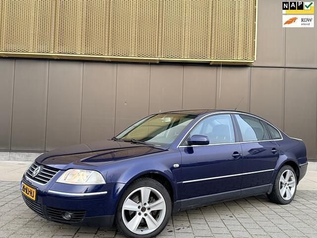 Occasion VW Passat 131 PK (96 kW) 2003 Blauw Sedan