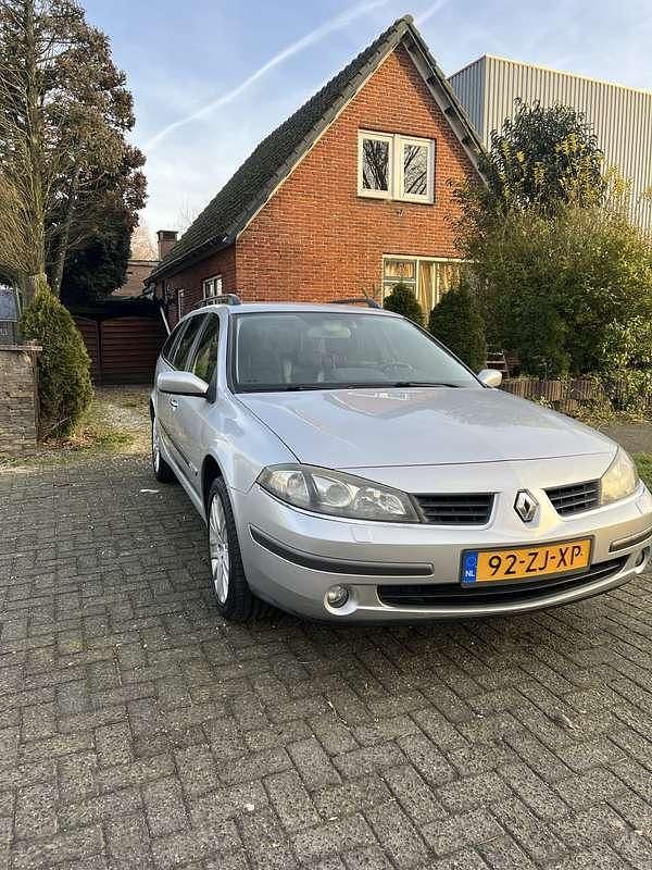 Occasion Renault Laguna III 135 PK (99 kW) 2008 Grijs Stationwagen