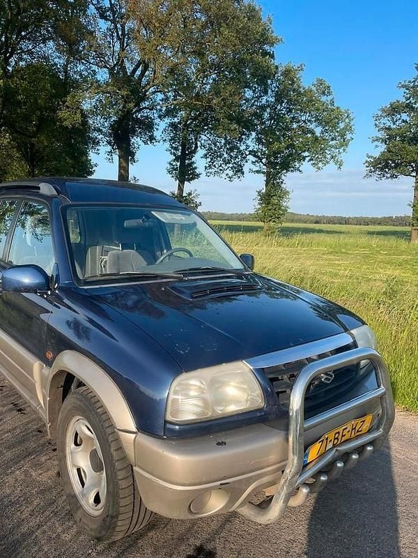 Occasion 2003 Suzuki Grand Vitara | € 1.000 - Afbeelding 1/4