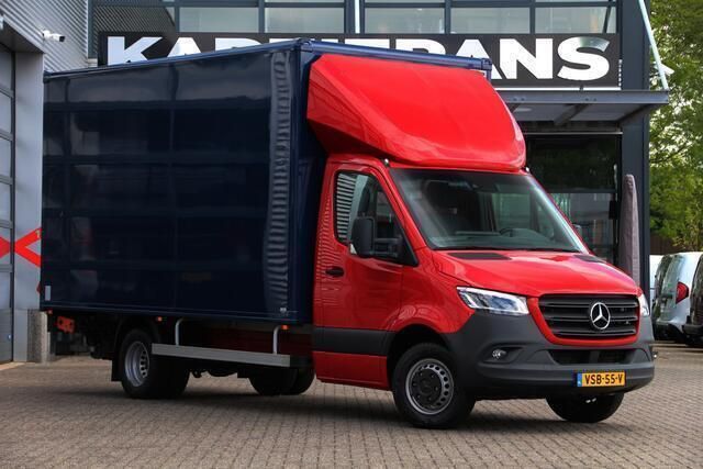 Rood Gebruikt 2022 Mercedes Sprinter Van | € 44.950 - Afbeelding 1/4