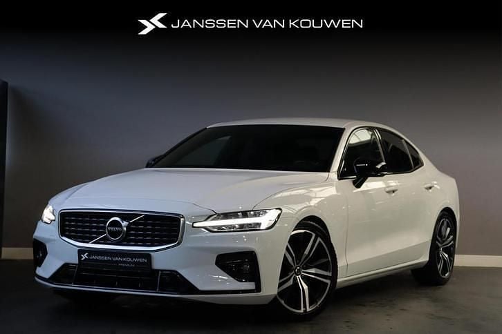 Wit Occasion 2020 Volvo S60 R-Design Sedan | € 28.750 (Super prijs) - Afbeelding 1/4