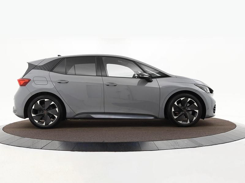 Occasion Cupra Born 169 kW (231 PK) 2022 Grijs Hatchback
