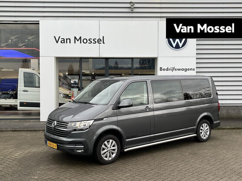 Grijs Gebruikt 2023 VW T6.1 Highline Van | € 39.400 - Afbeelding 1/4