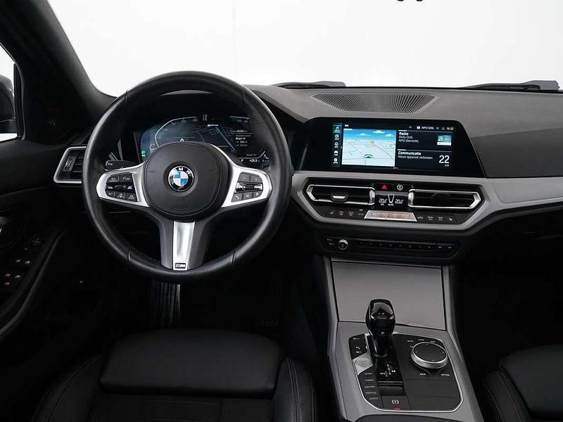 Occasion BMW 330e Sport Line 292 PK (214 kW) 2020 Zwart Sedan