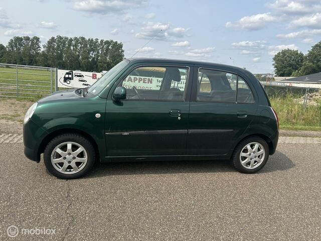 Occasion Daihatsu Trevis 58 PK (42 kW) 2006 Groen Hatchback