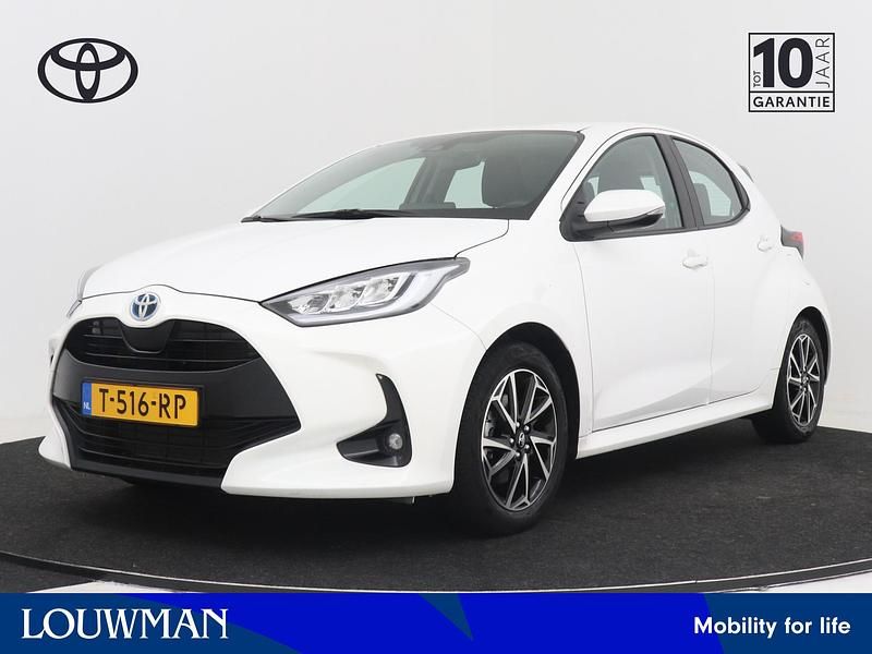Occasion Toyota Yaris Hybrid 116 PK (85 kW) 2023 Wit Hatchback